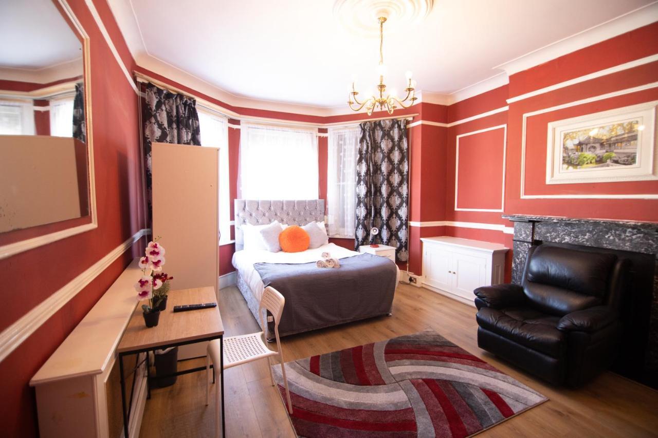 Victorian Woods Bnb Илфорд Экстерьер фото